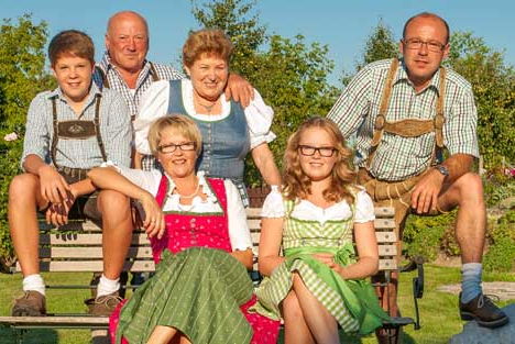 Familie-Brandlmayr Familie Brandlmayr vom Stockingergut in Gunskirchen